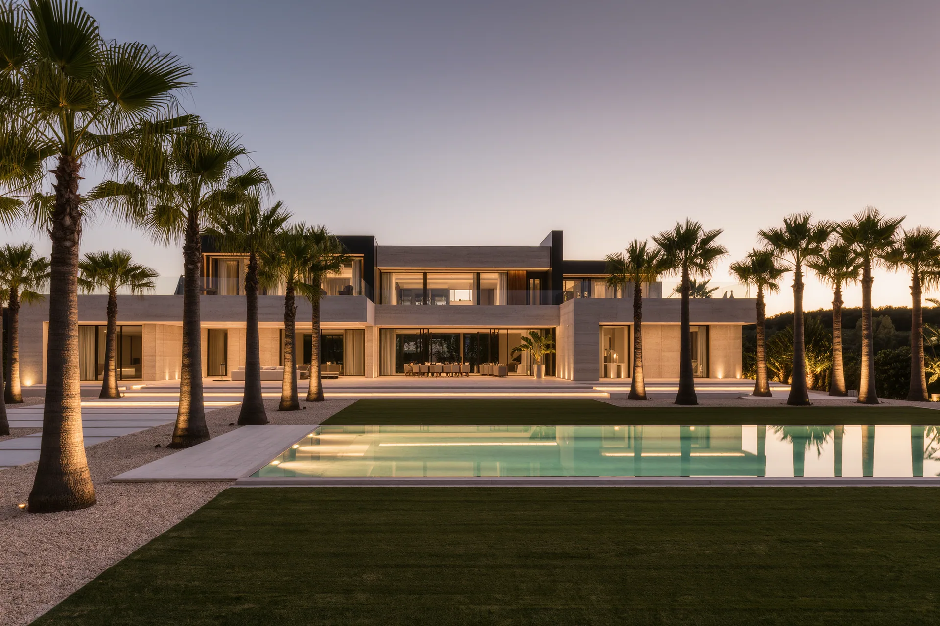 Marbella: El Equilibrio Perfecto para una Vida Activa y en Paz
